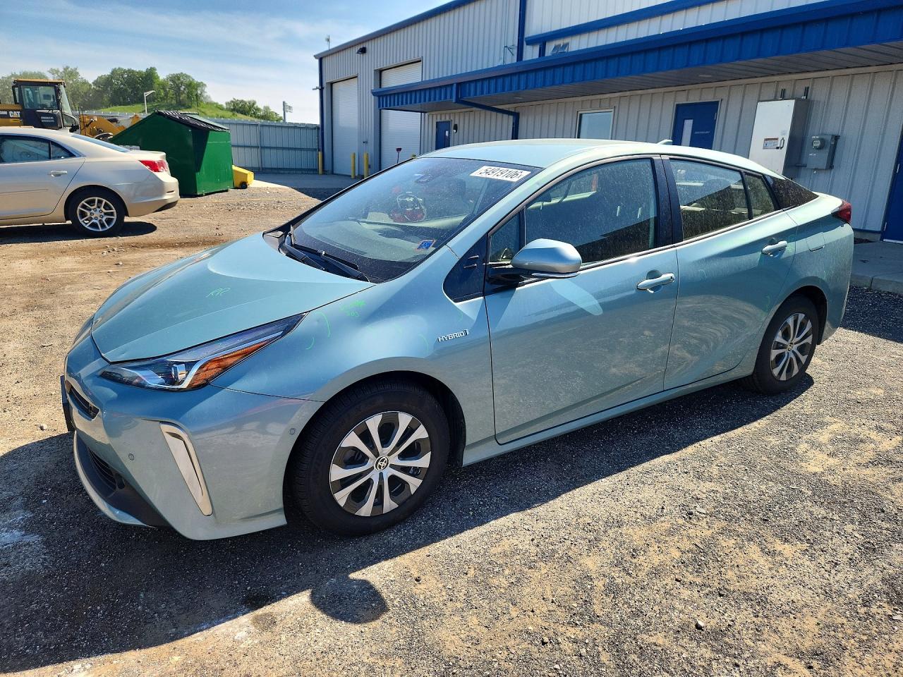 Salvage Toyota Prius Image