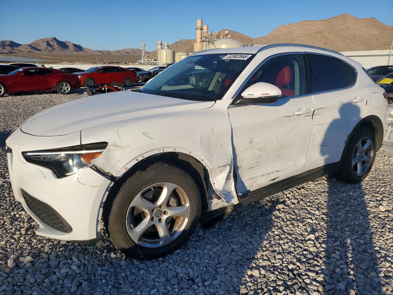Salvage Alfa Romeo Stelvio Image