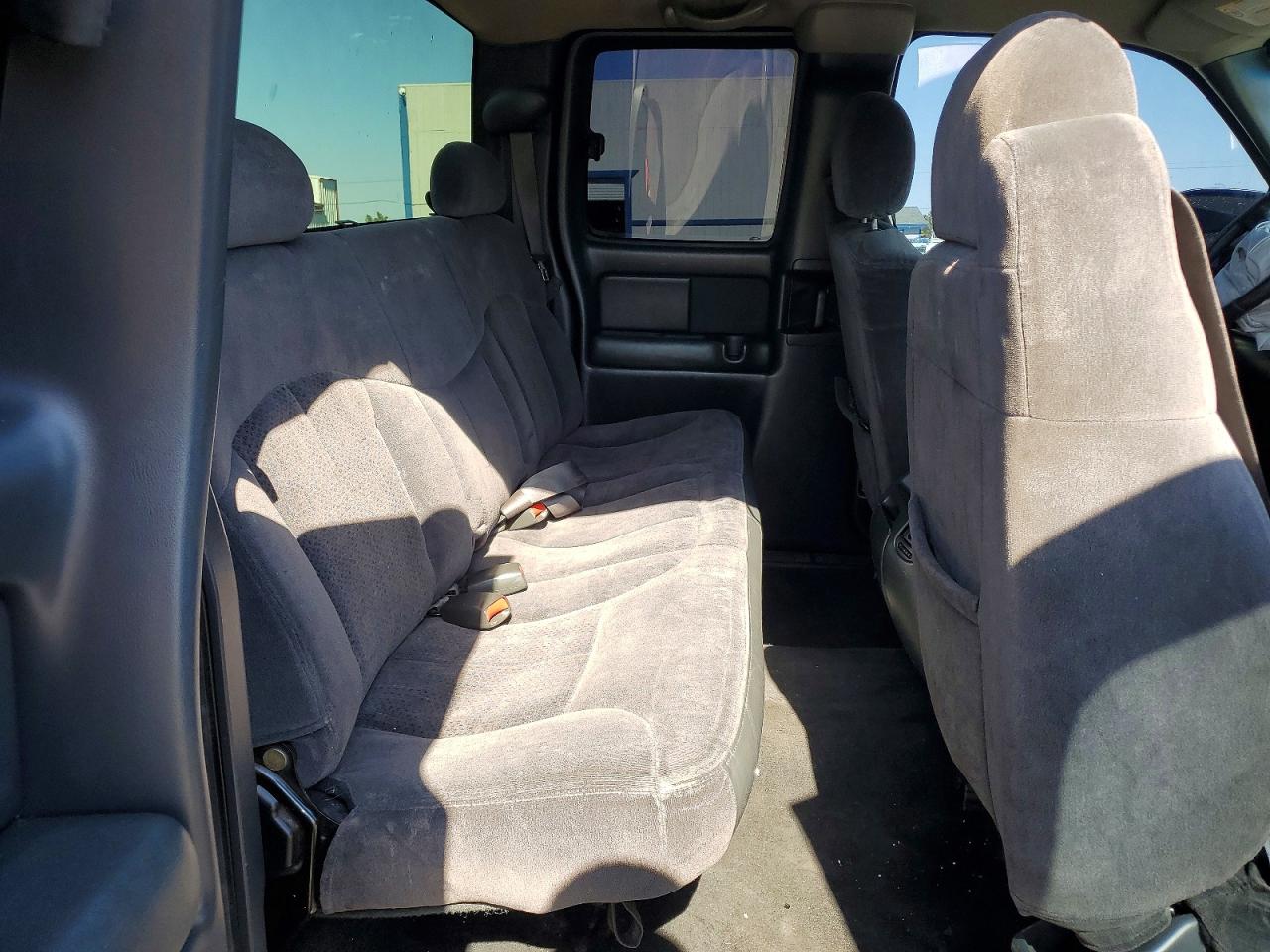 Chevrolet Silverado C1500