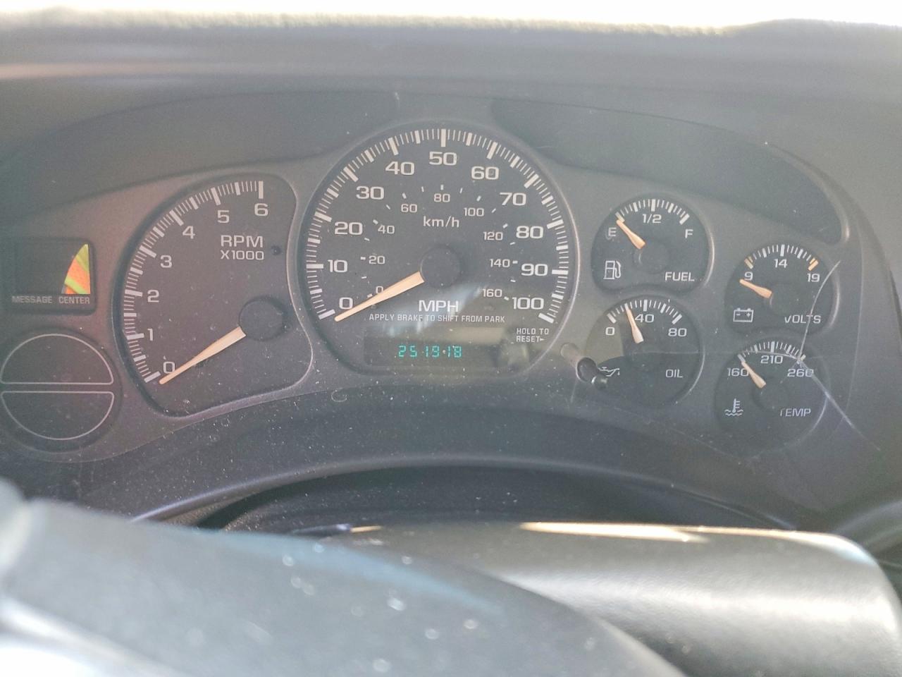 Chevrolet Silverado C1500