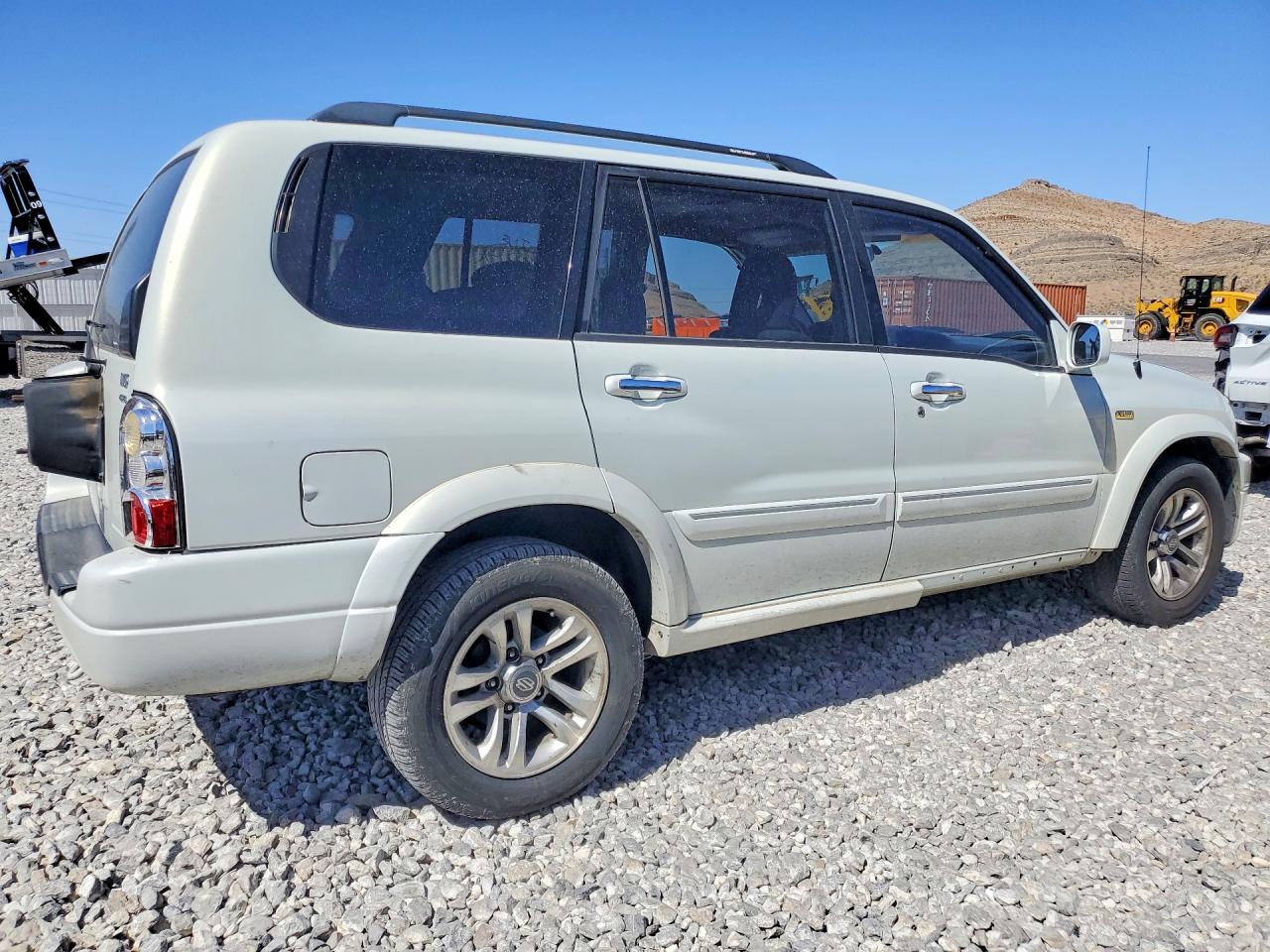 Suzuki XL7 Ex