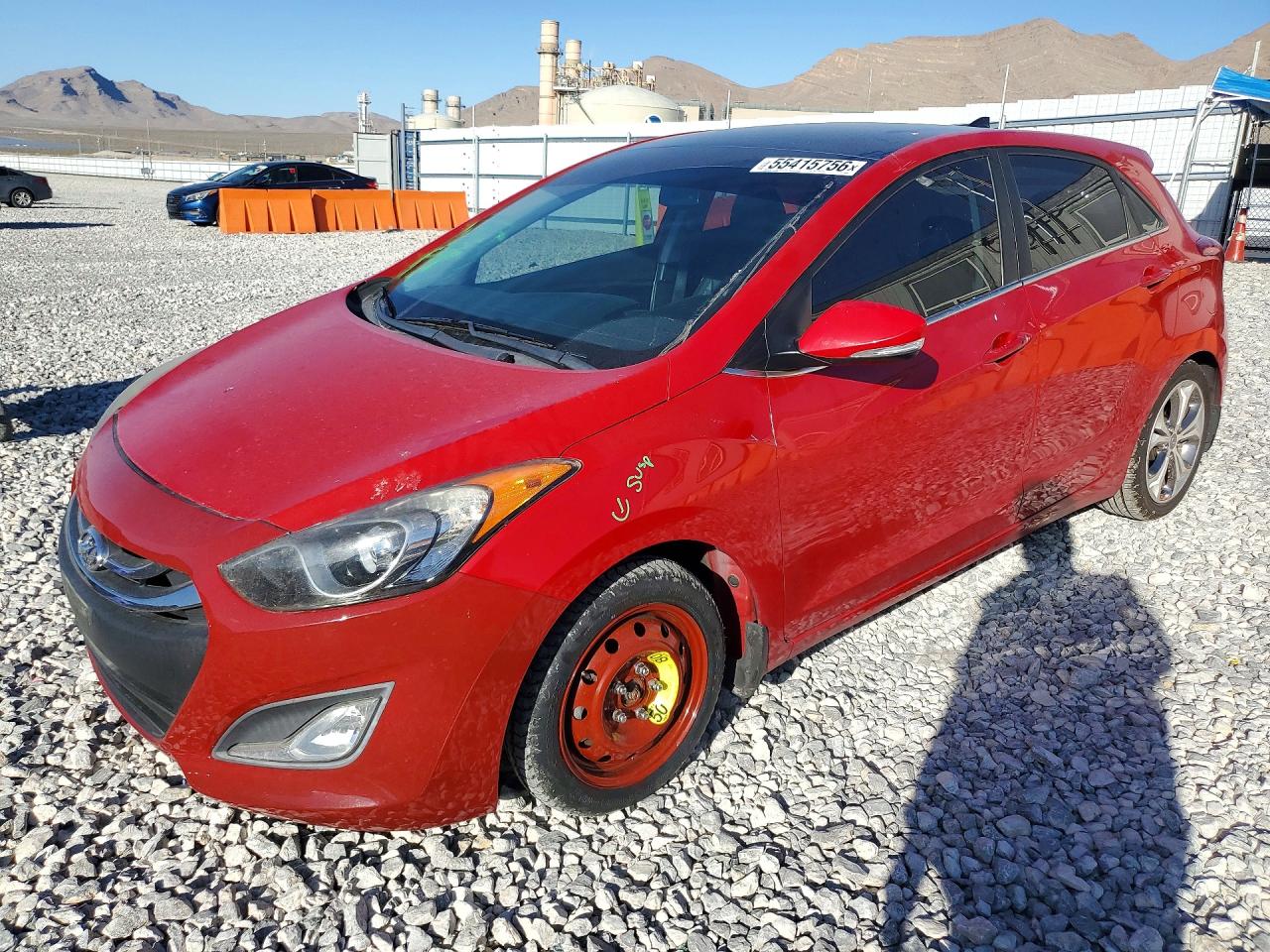 Salvage Hyundai ELANTRA Image