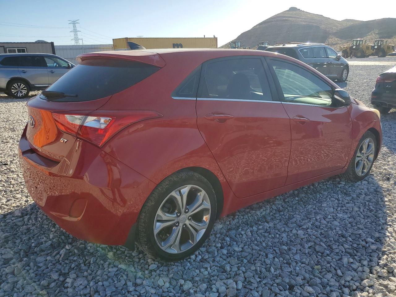 Hyundai ELANTRA Base