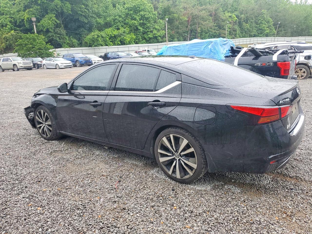 Nissan Altima Sr