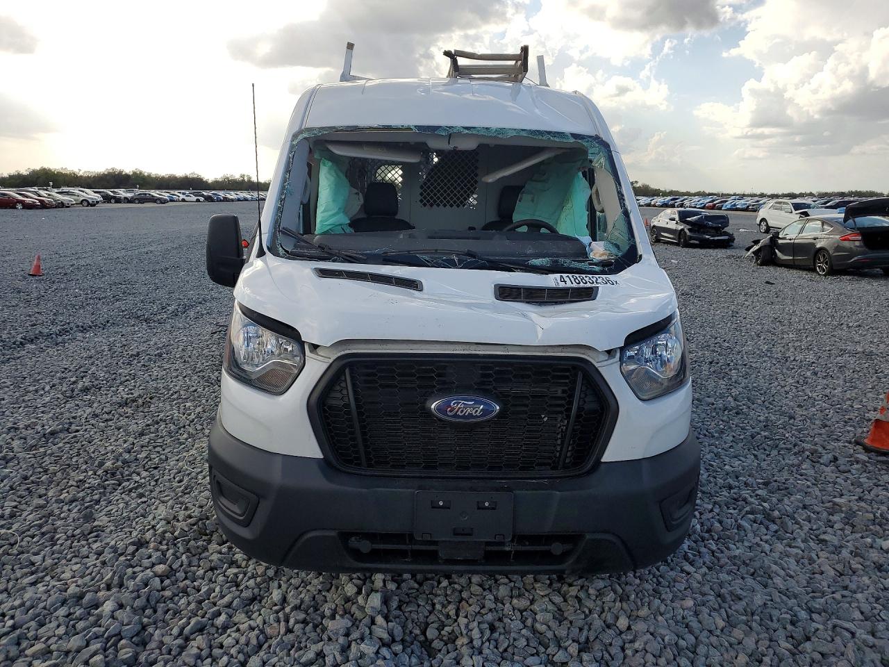 Ford Transit T-250