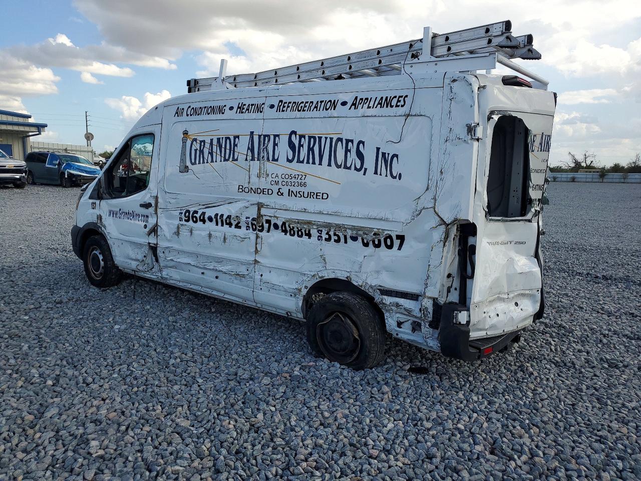 Ford Transit T-250