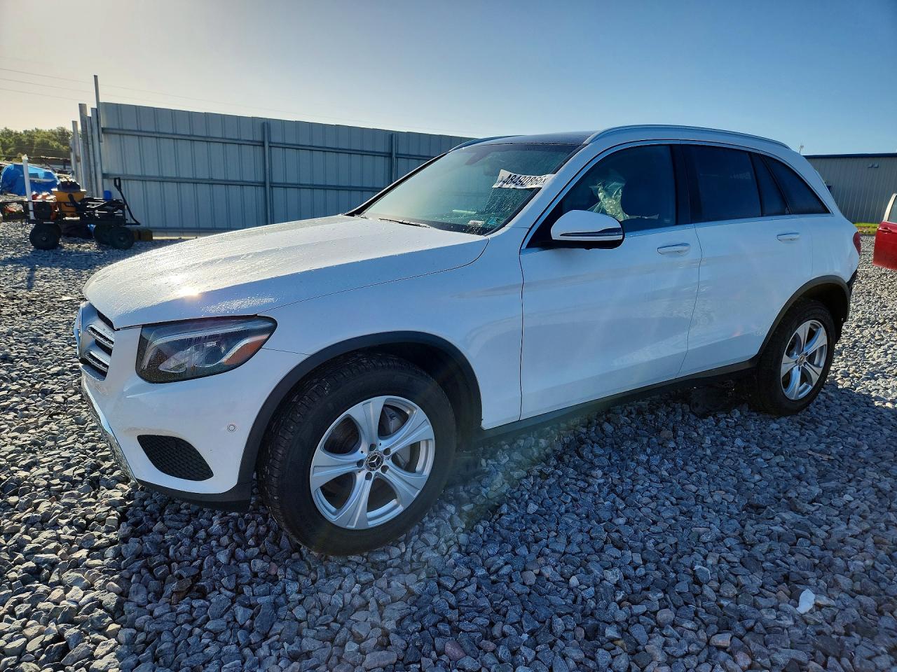 Salvage Mercedes-Benz GLC Image