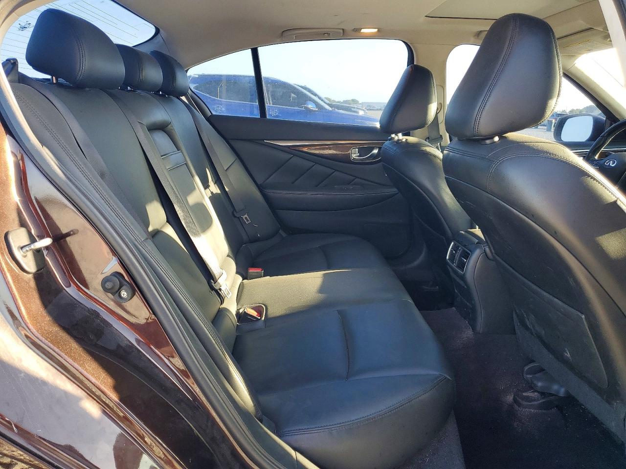 INFINITI Q50 3.0t L 3.0t Luxe
