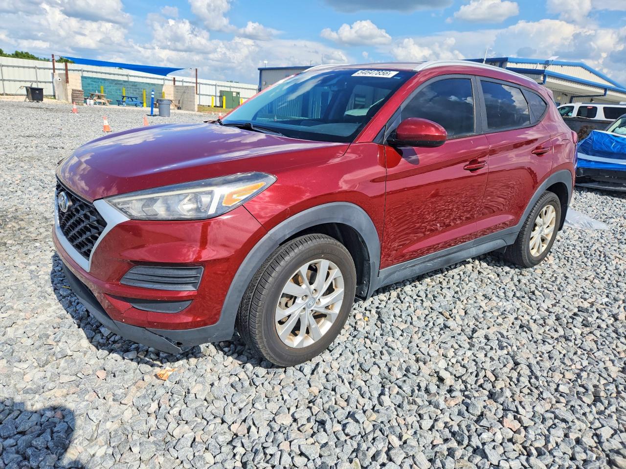 Salvage Hyundai TUCSON Image