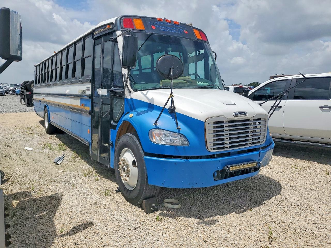 Salvage Freightliner Chassis Image
