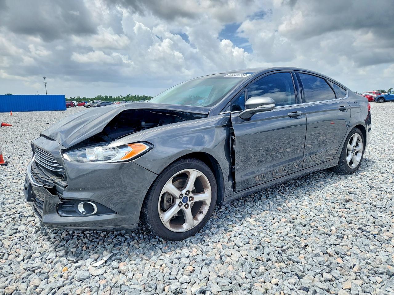 Salvage Ford Fusion Image