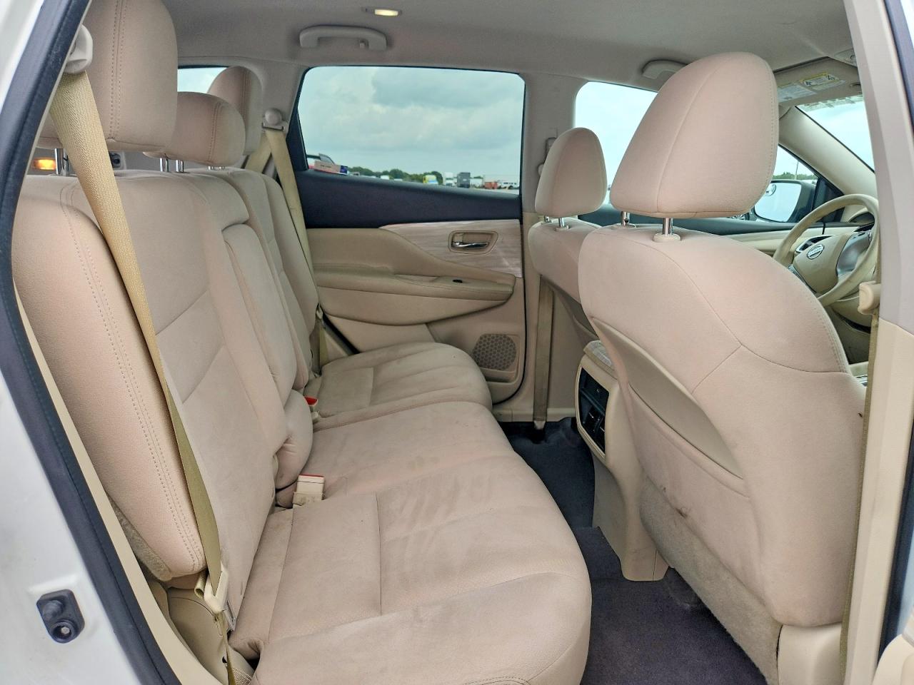 Nissan Murano S