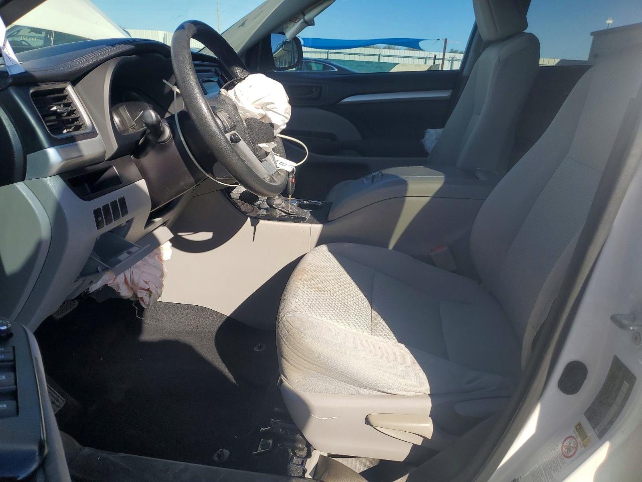 Toyota Highlander Le