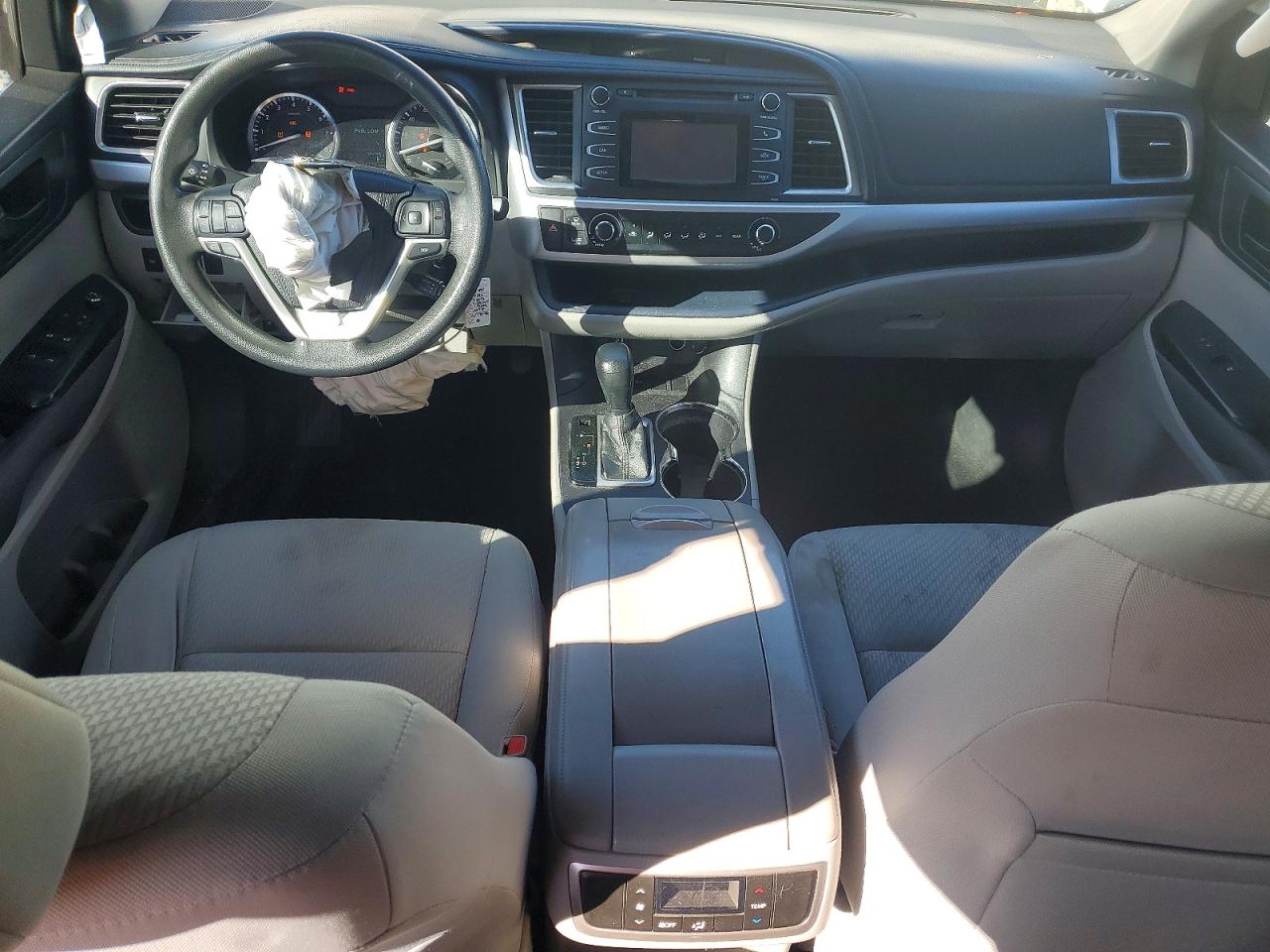 Toyota Highlander Le