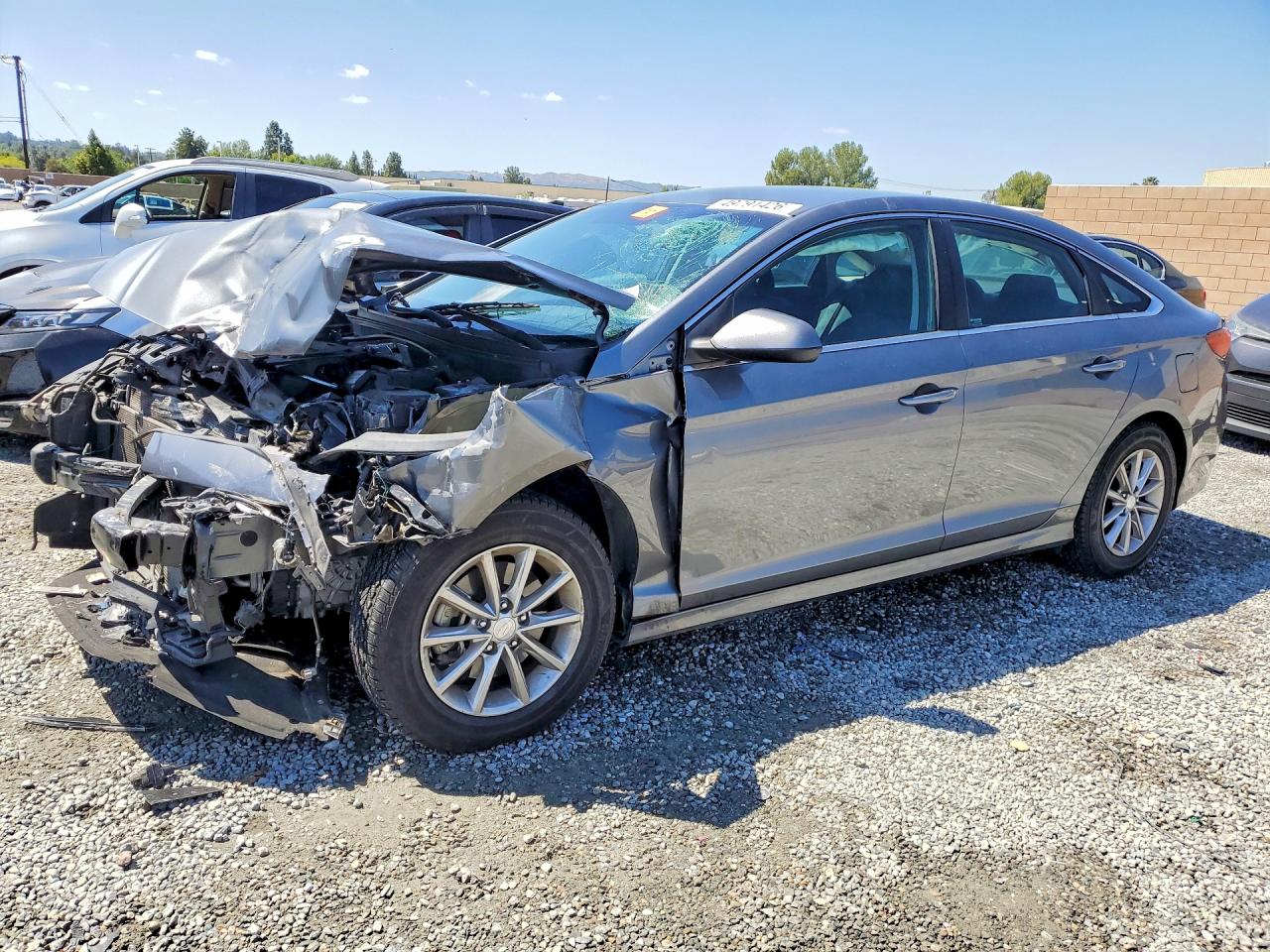 Salvage Hyundai SONATA Image