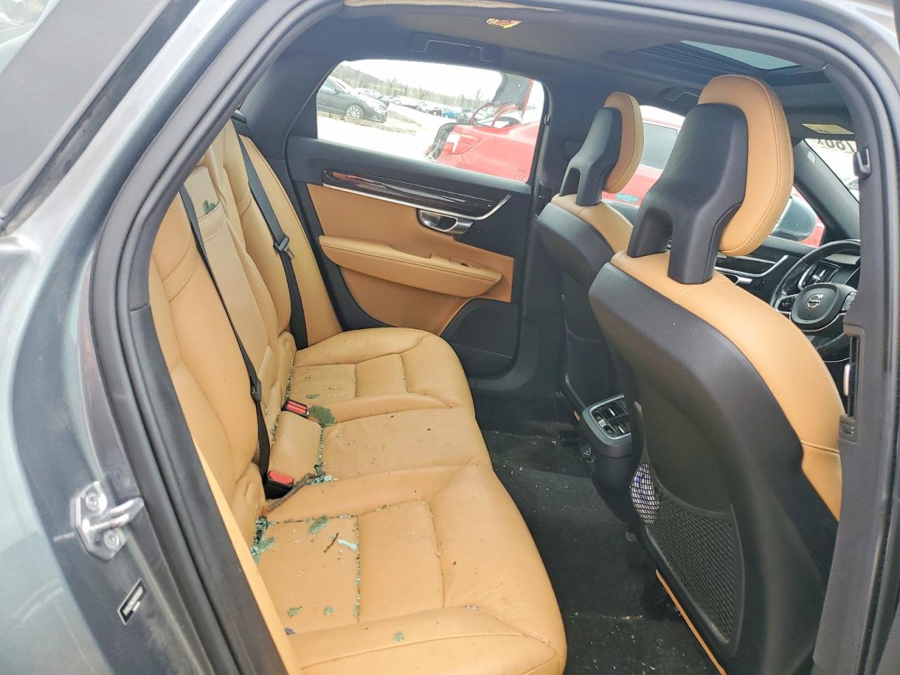 Volvo S90 T6 Momentum