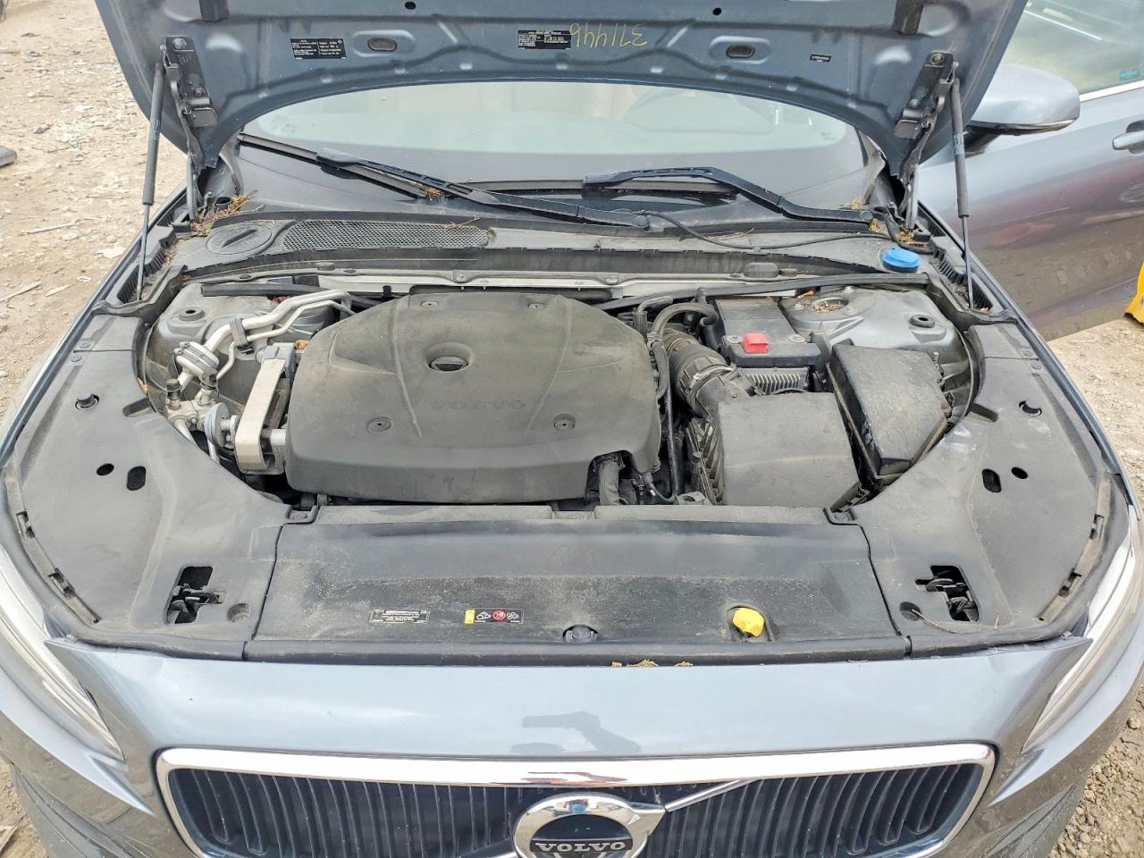 Volvo S90 T6 Momentum