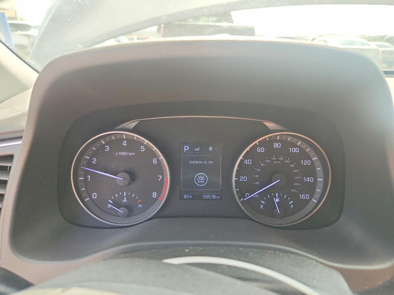 Hyundai ELANTRA Value Edition