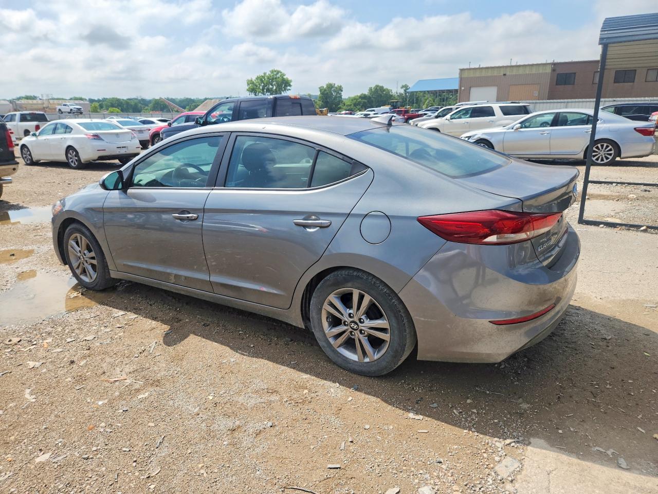 Hyundai ELANTRA Value Edition