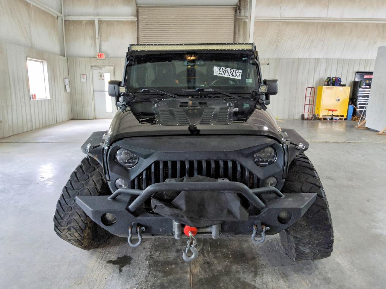 Jeep Wrangler Sahara