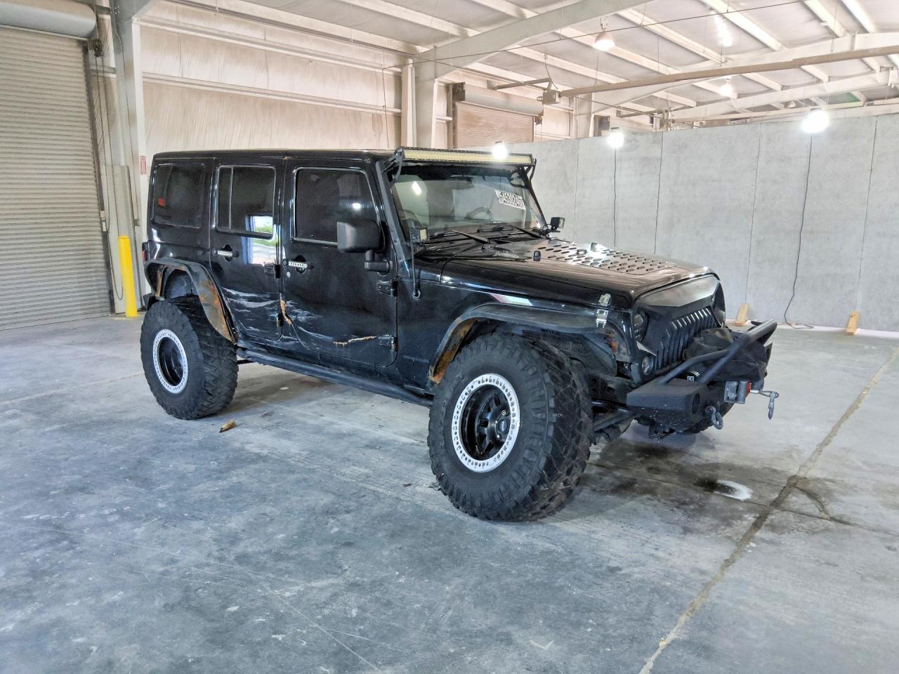 Jeep Wrangler Sahara