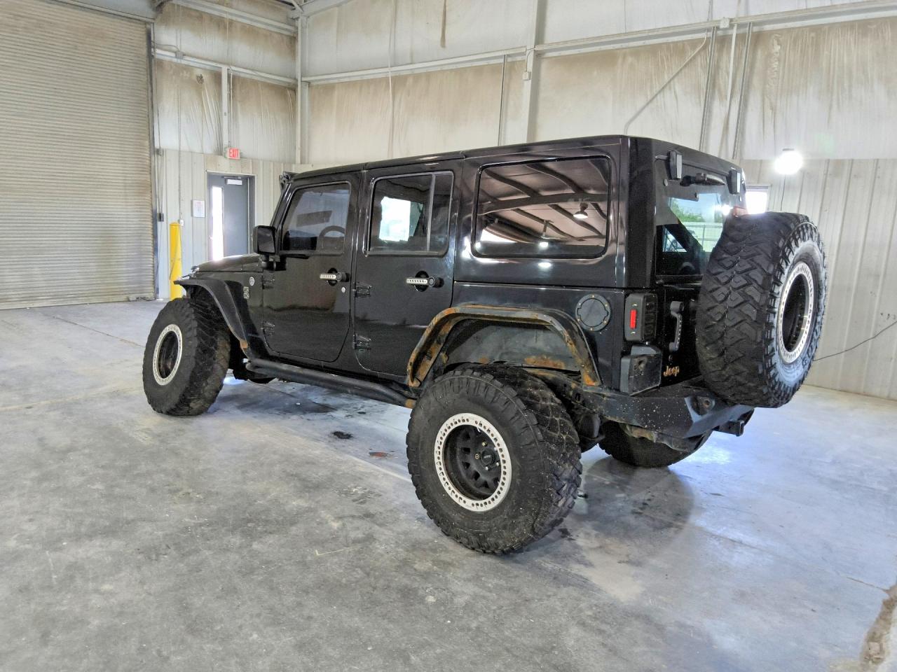 Jeep Wrangler Sahara