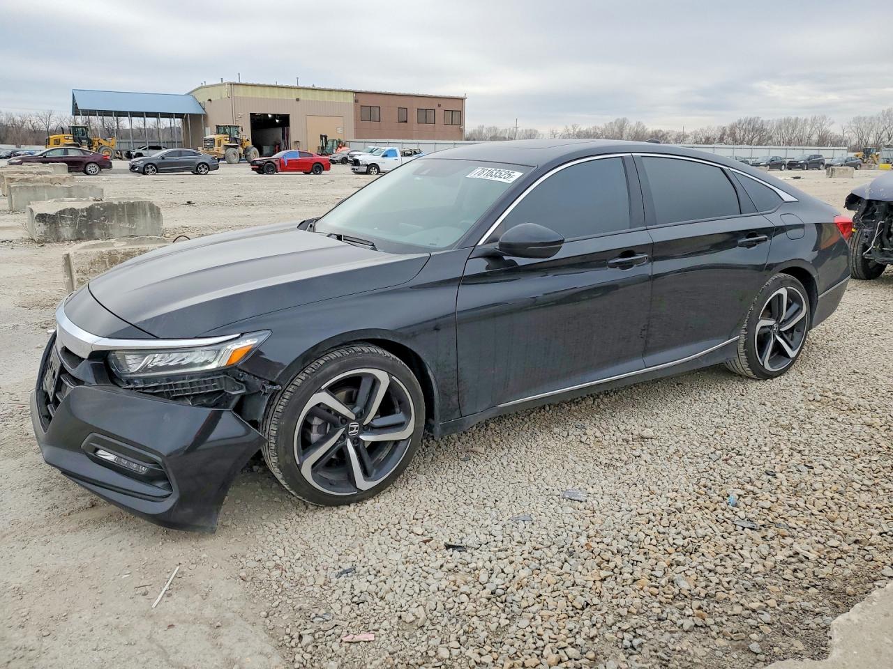 Salvage Honda Accord Image