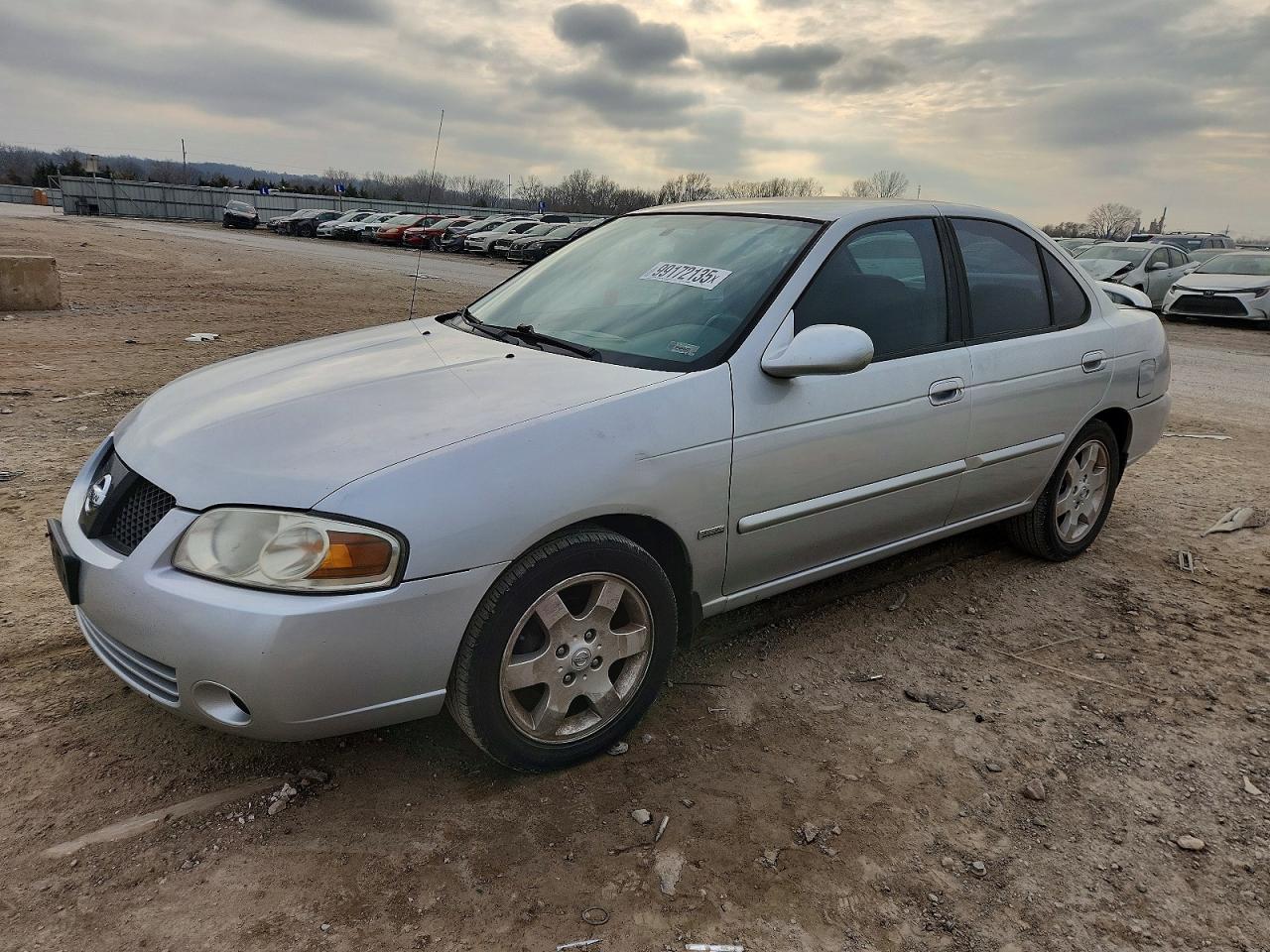 Salvage Nissan Sentra Image