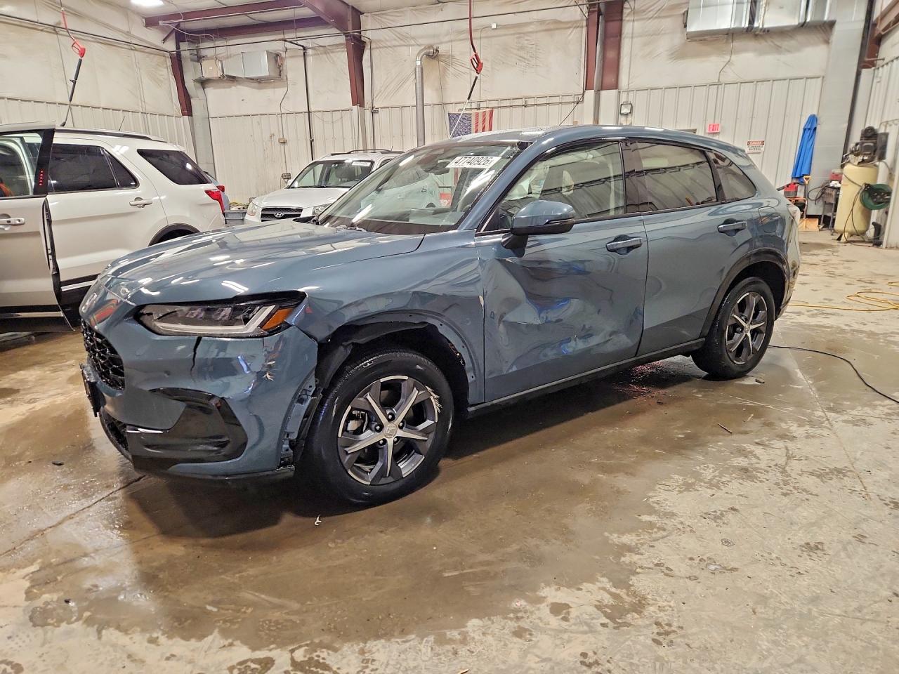 Salvage Honda HR-V Image