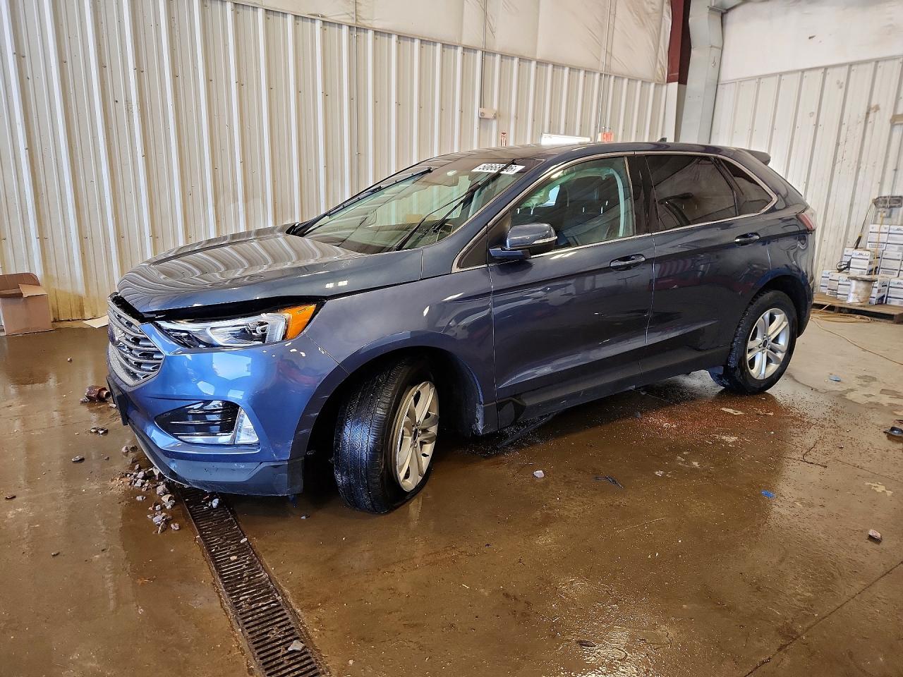 Salvage Ford Edge Image