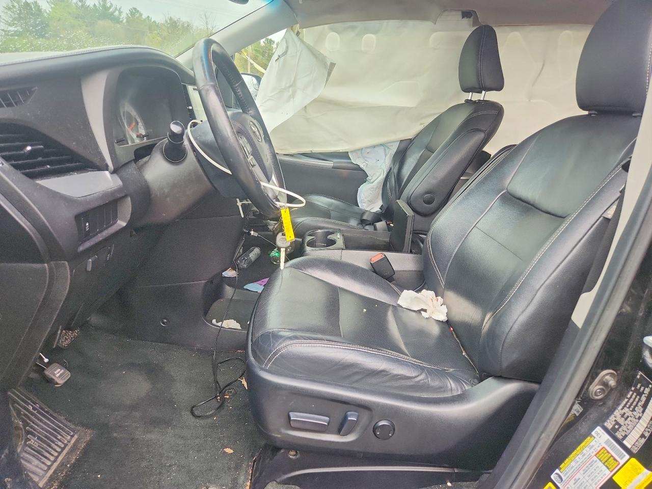 Toyota Sienna Sport