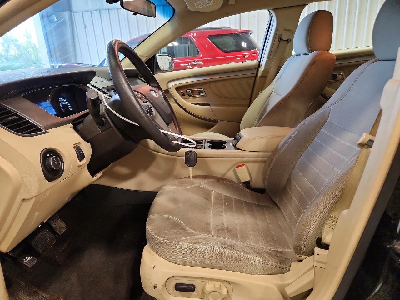 Ford Taurus Se
