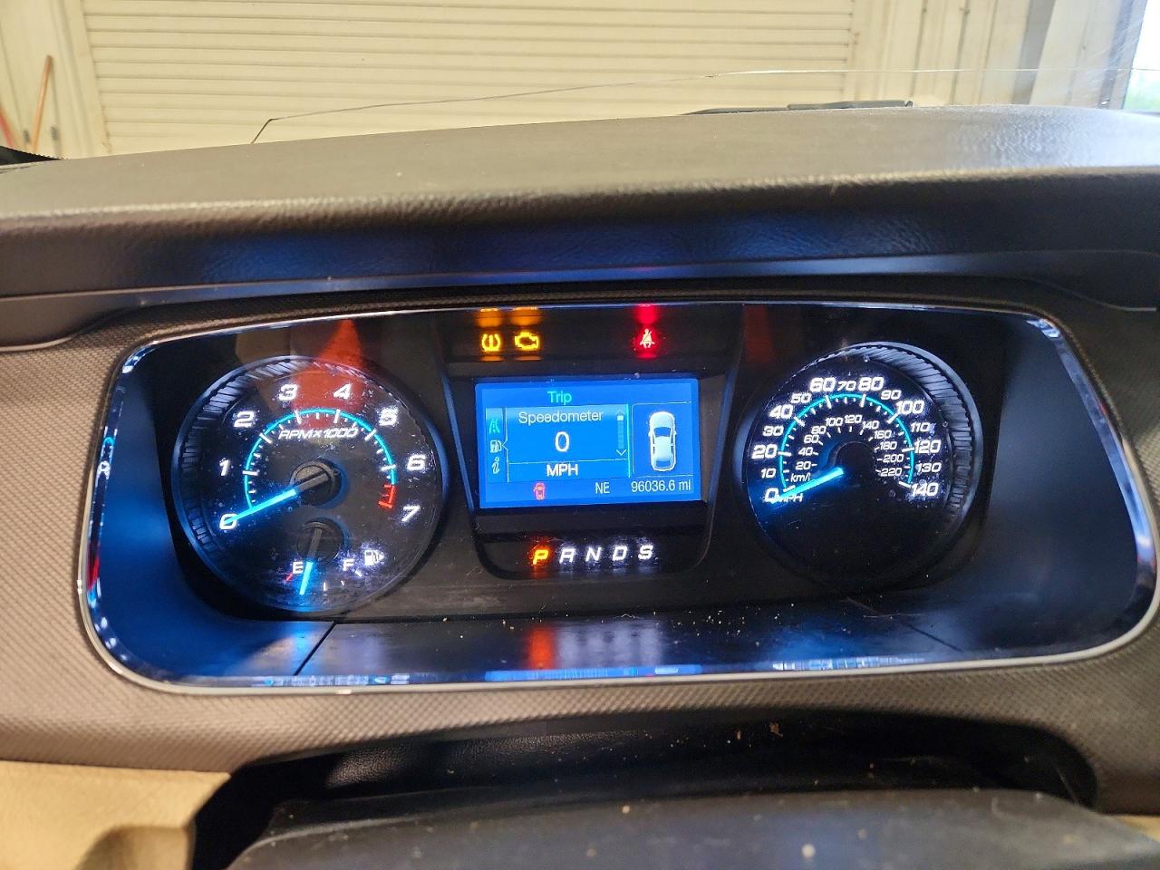 Ford Taurus Se