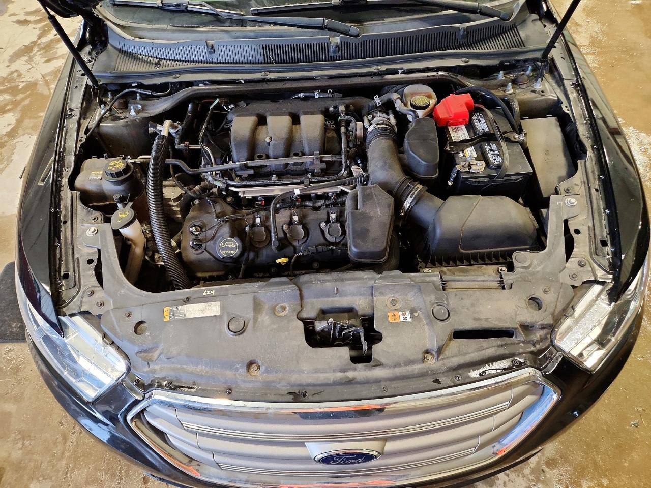 Ford Taurus Se