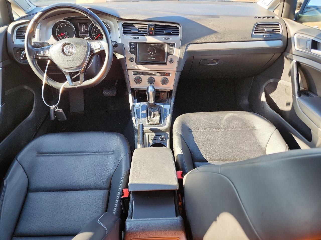 Volkswagen Golf S