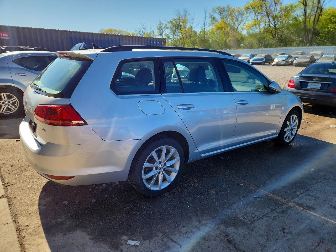 Volkswagen Golf S