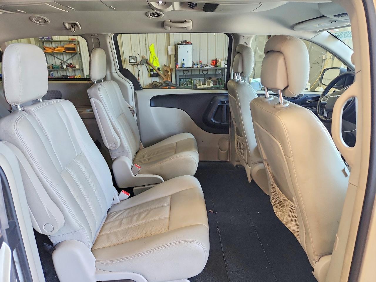 Chrysler Minivan Touring
