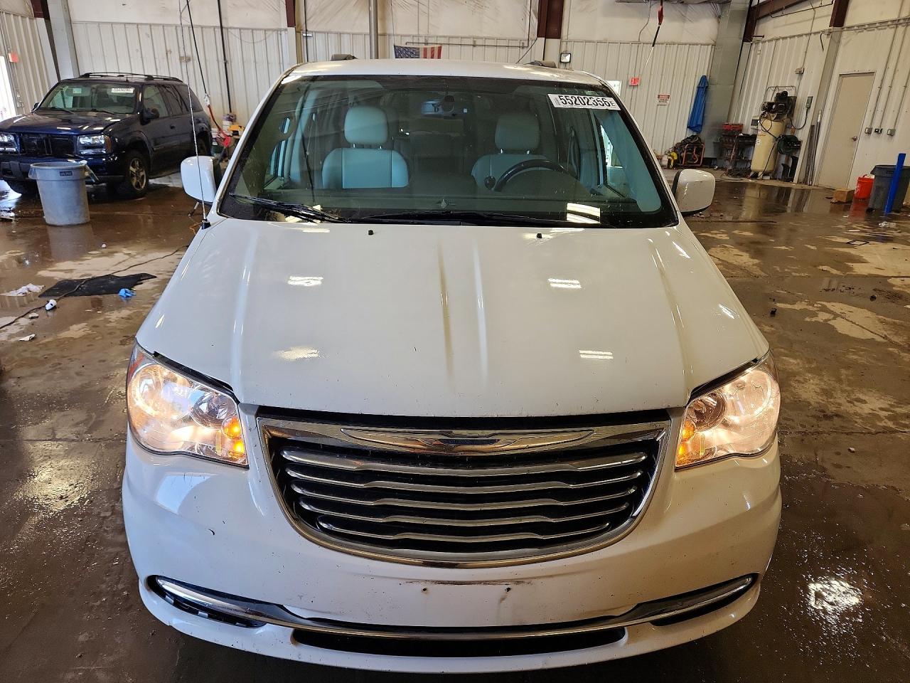 Chrysler Minivan Touring