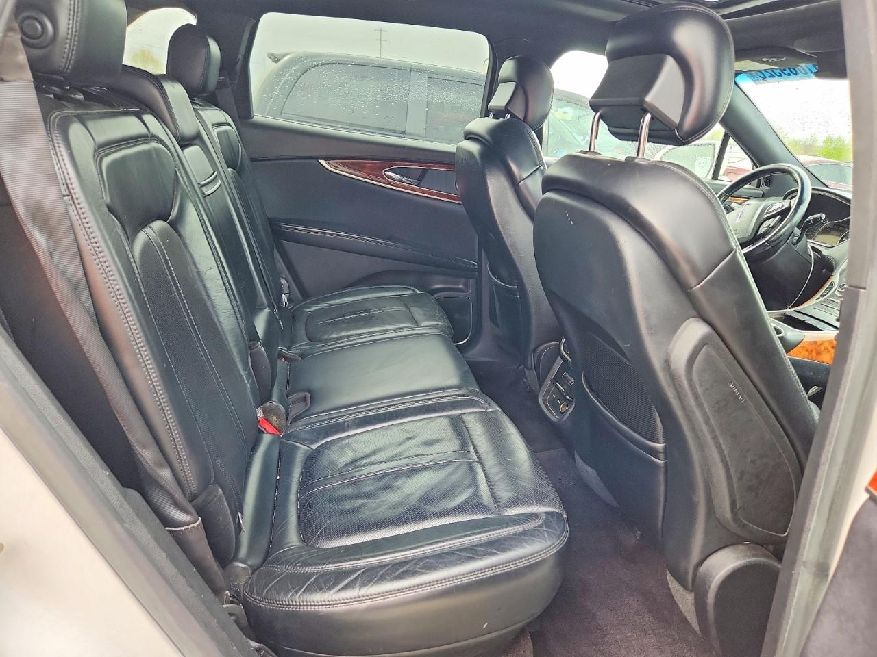Lincoln MKX Reserve