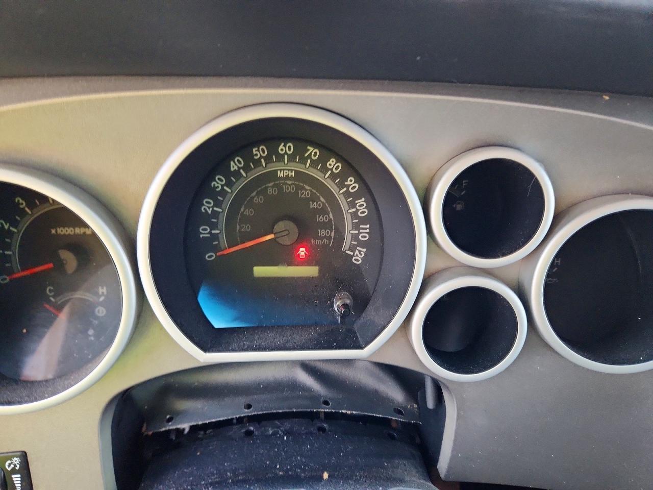 Toyota Tundra Crewmax Sr5