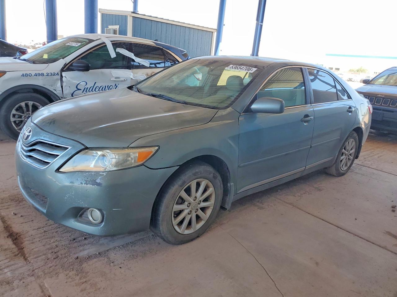 Salvage Toyota Camry Image