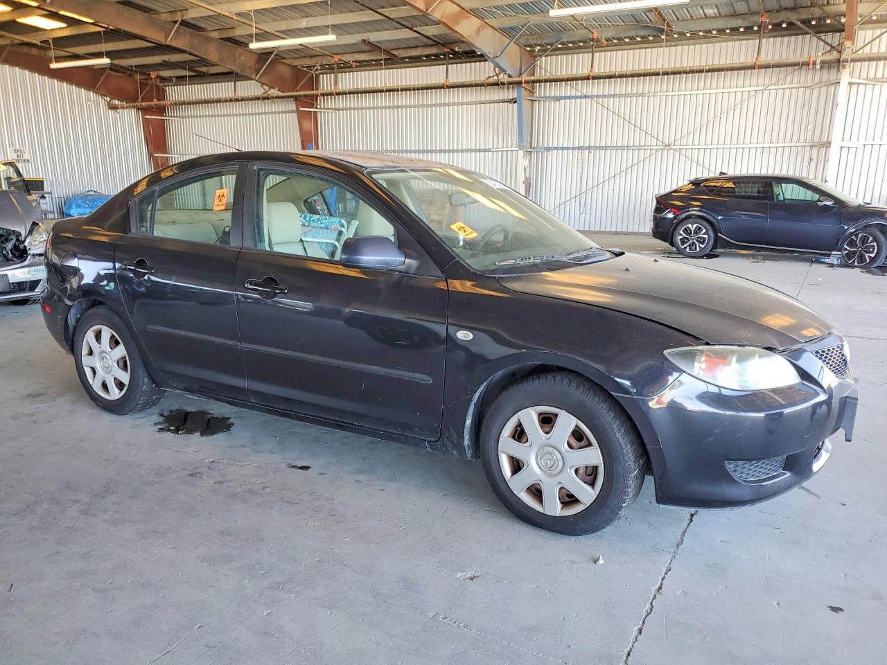 Mazda 3 I