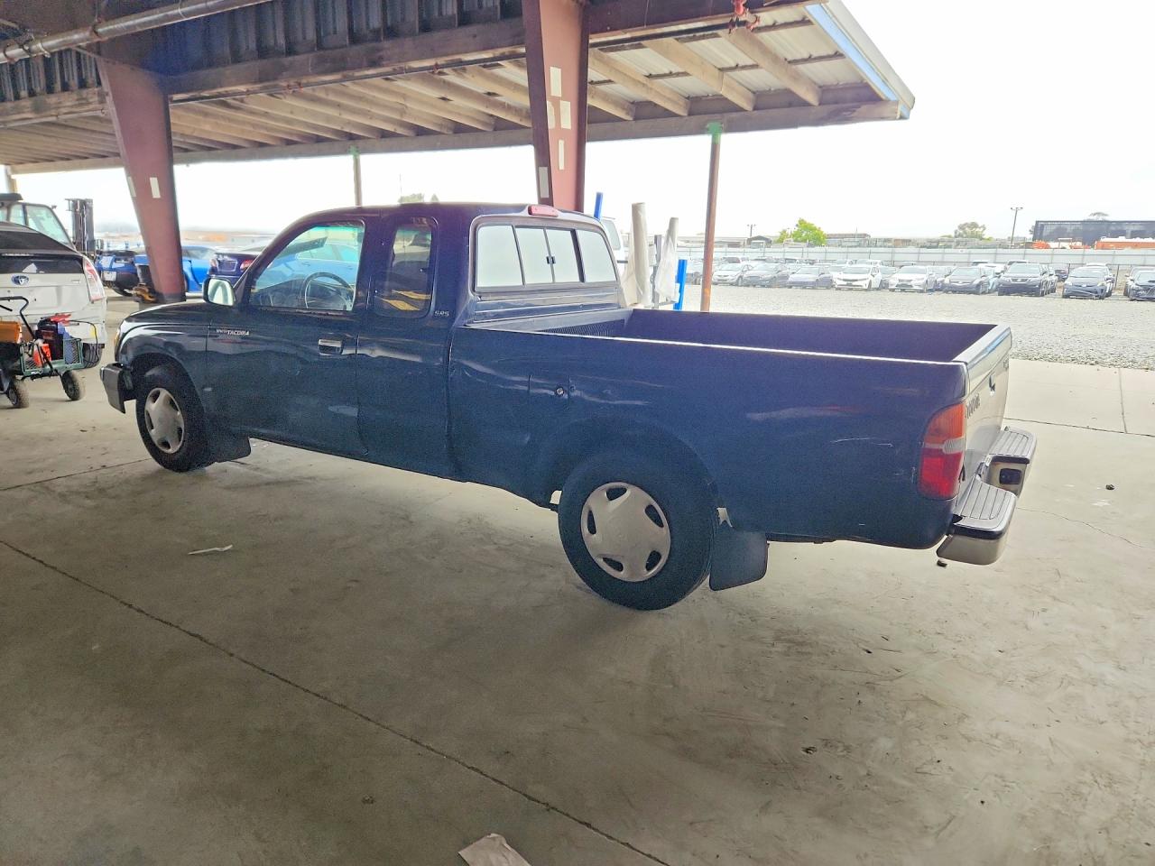 Toyota Tacoma Xtracab