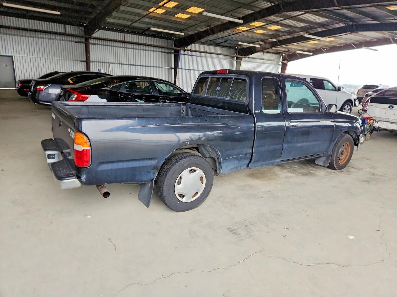 Toyota Tacoma Xtracab