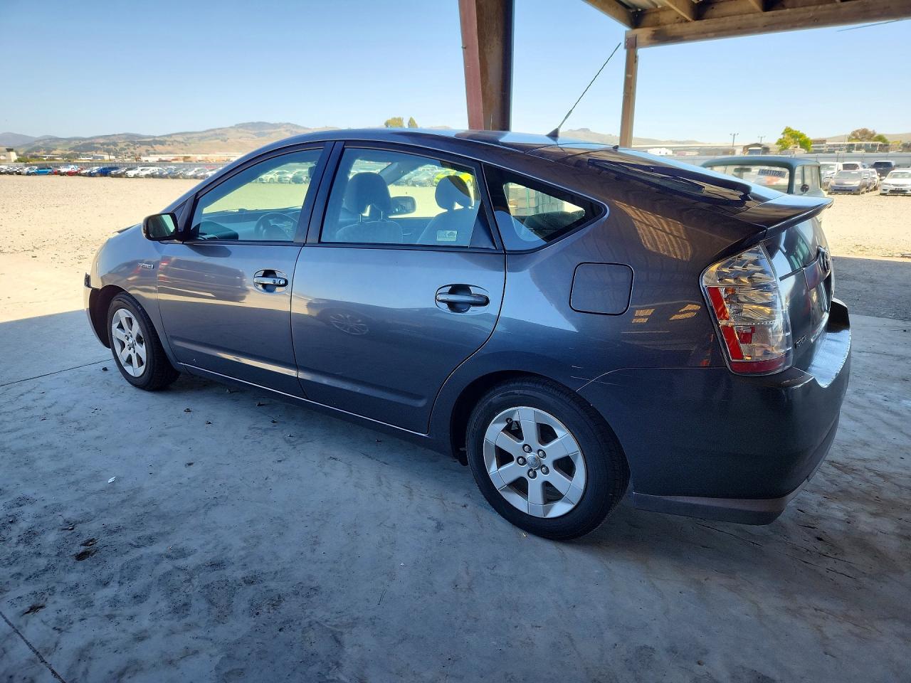Toyota Prius Base