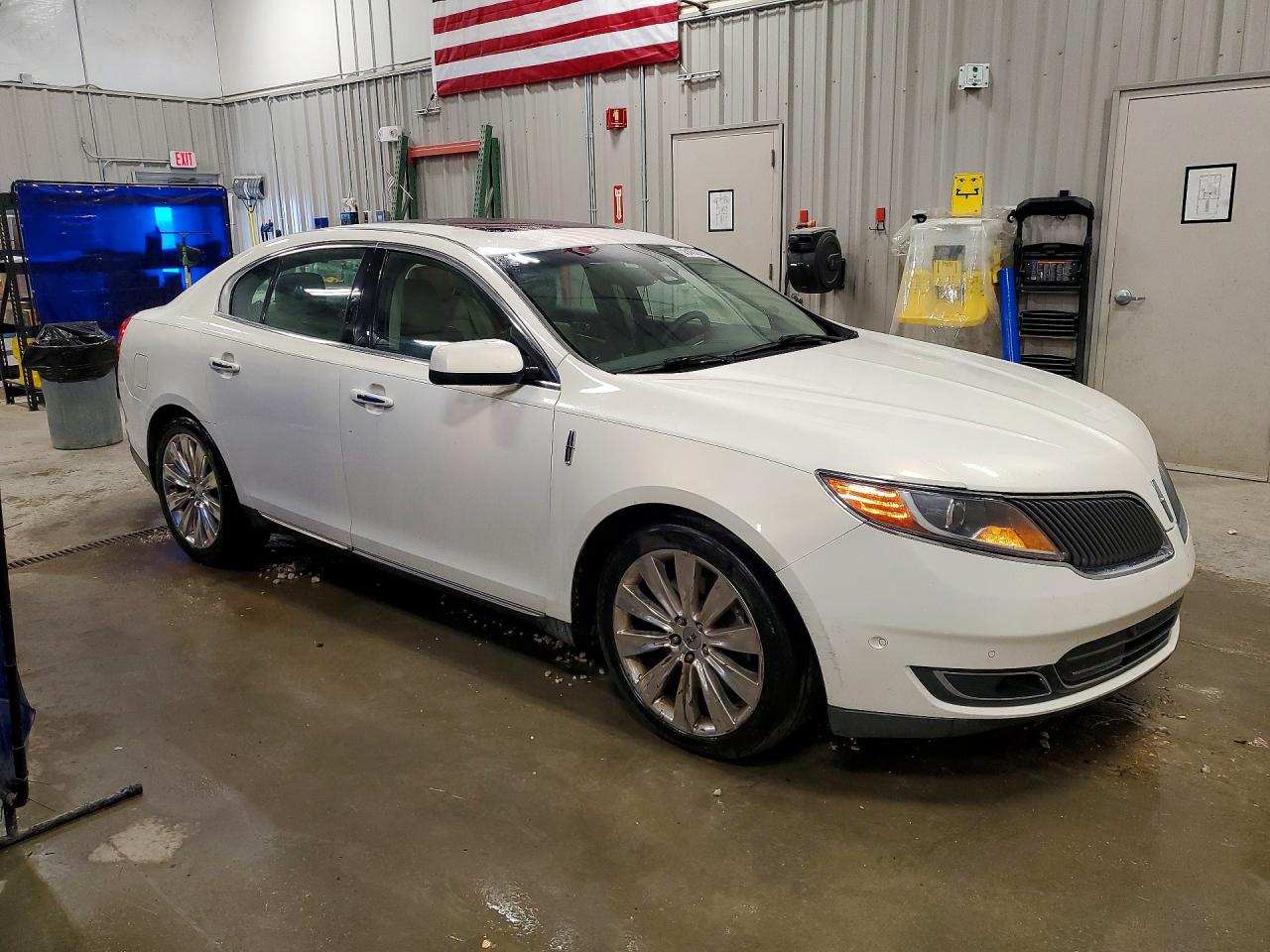 Lincoln MKS