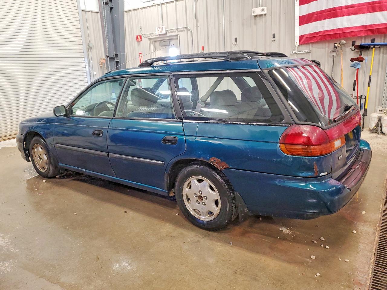 Subaru Legacy L