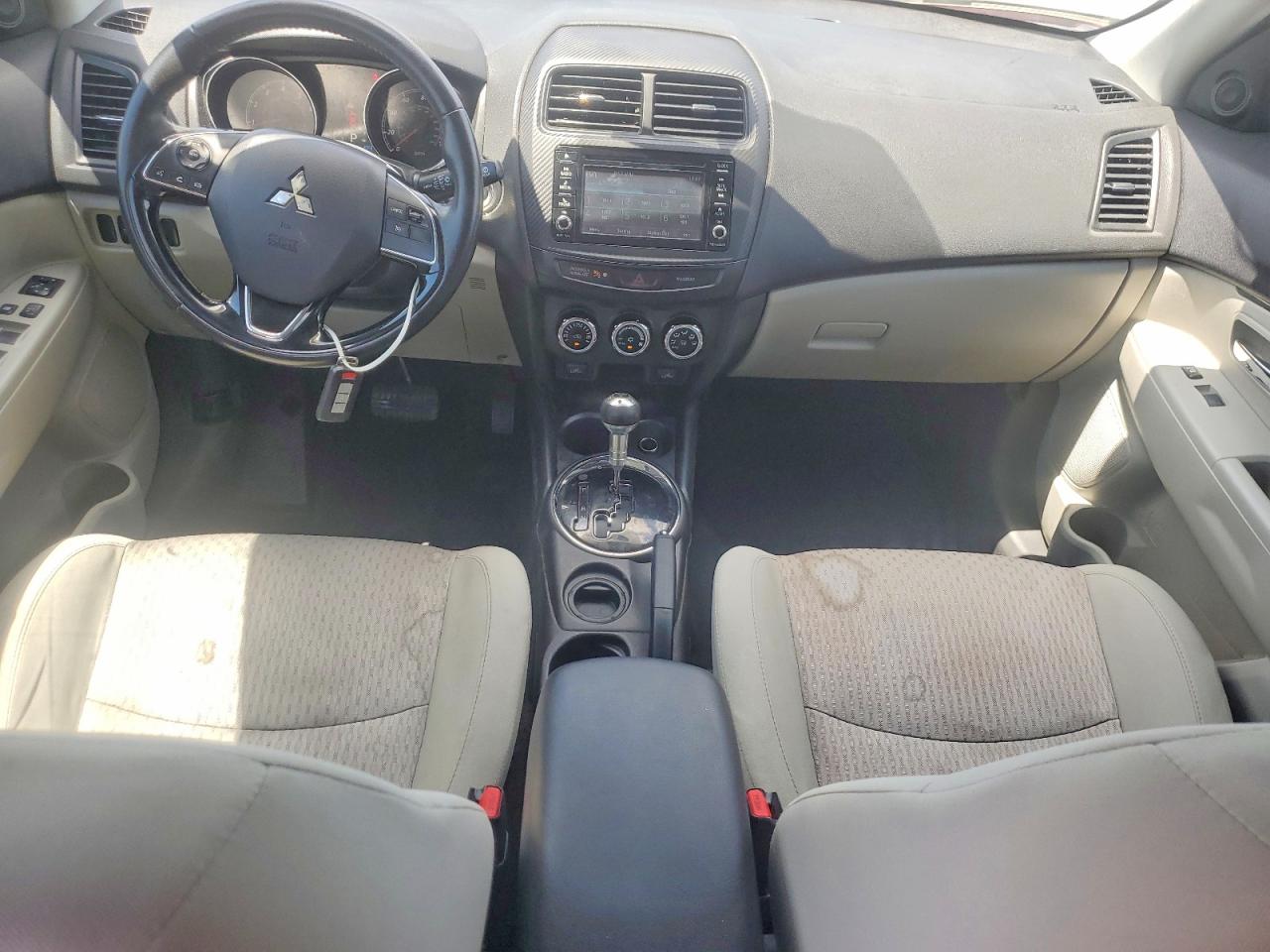 Mitsubishi Outlander Es