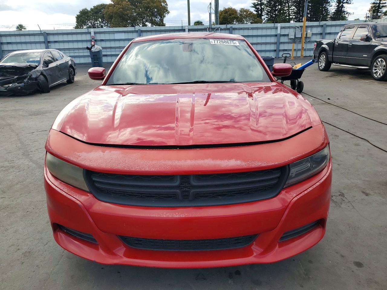 Dodge Charger Se