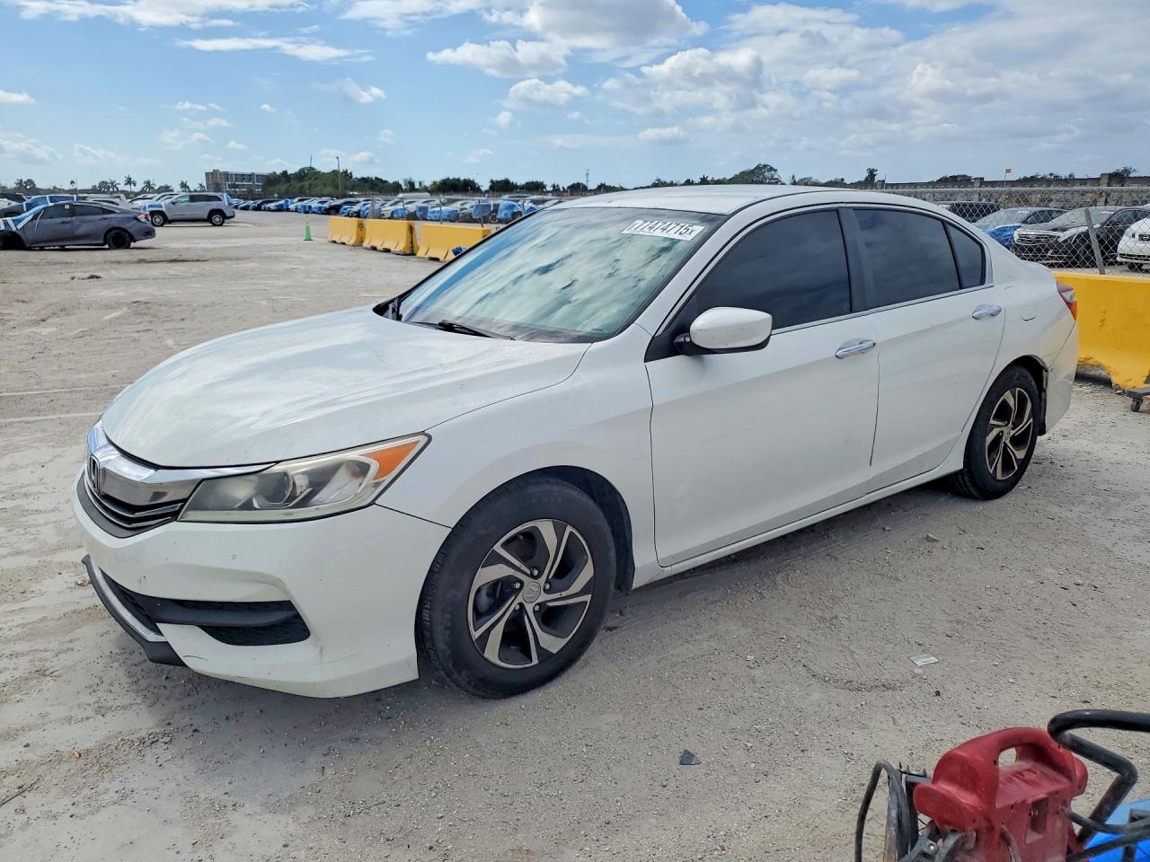 Salvage Honda Accord Image